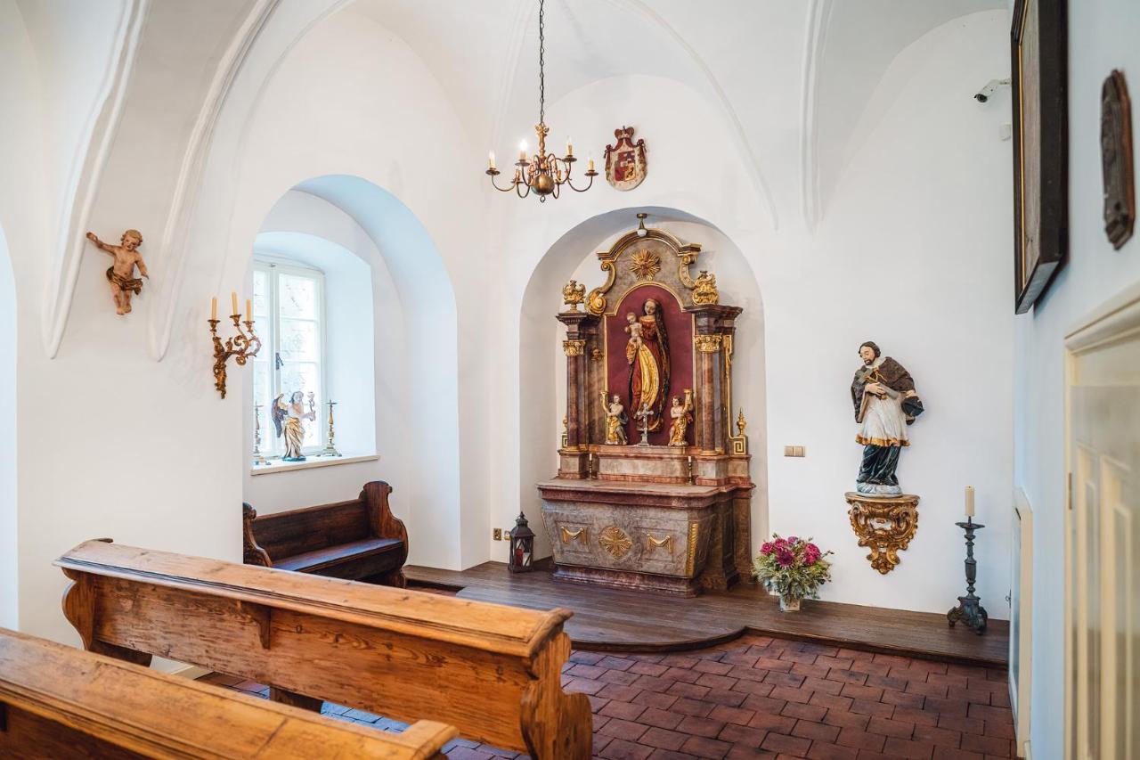 Chateau Rychvald Hotel Luaran gambar