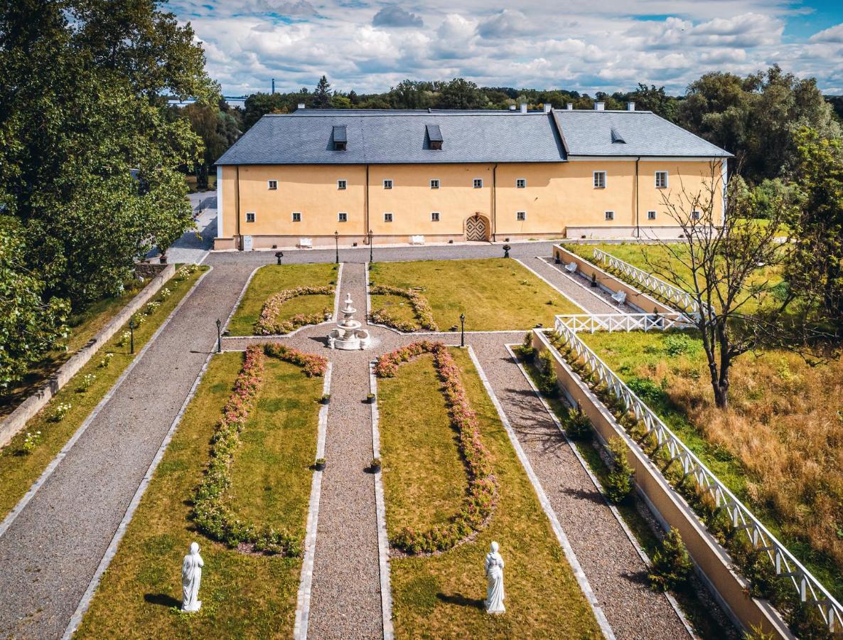 Chateau Rychvald Hotel Luaran gambar